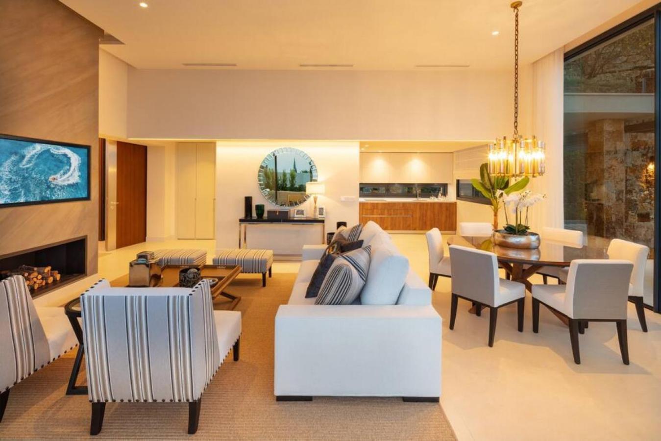 Anamaya - Brand New In Nueva Andalucia *