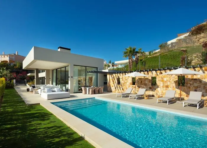 Villa Anamaya - Brand New Villa In Nueva Andalucia